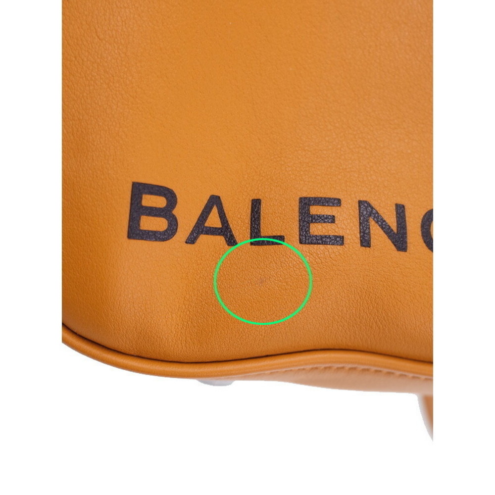 Balenciaga Triangle Duffle Bag M - Picture 5 of 9